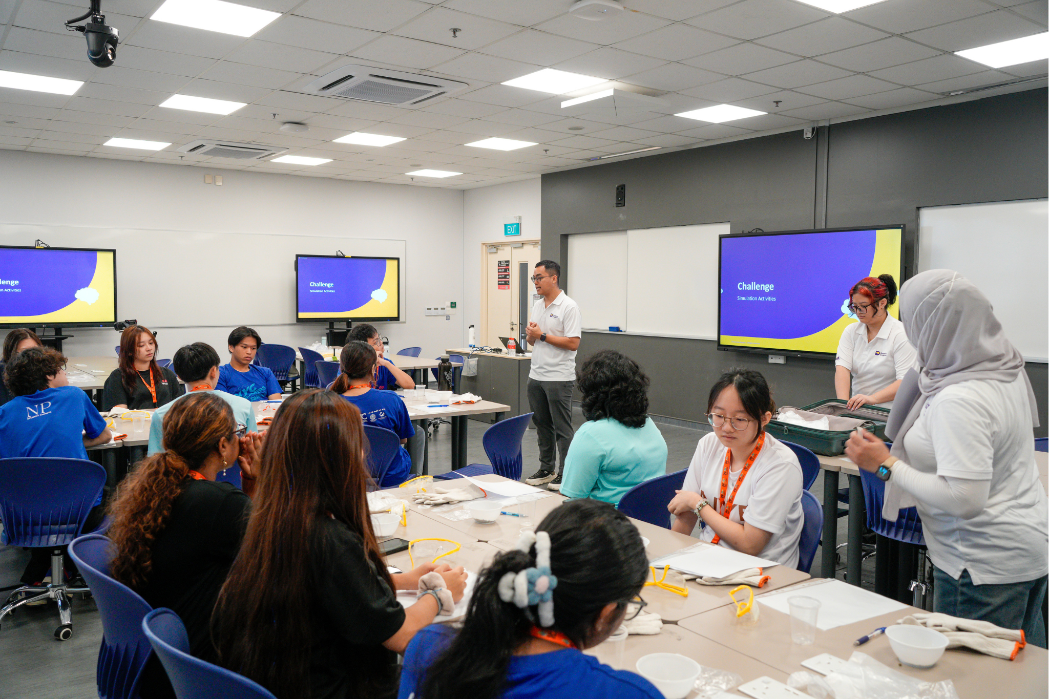 Student delegates engage in a hands-on dementia simulation activity during the “Understanding Dementia” session.